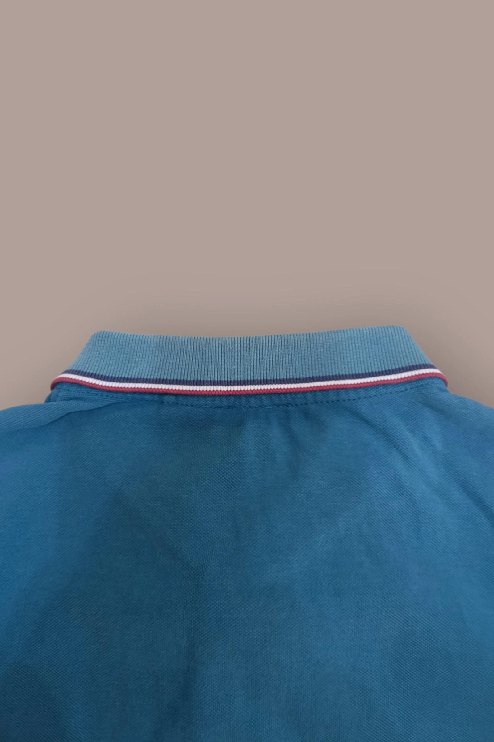 | Polo U.S. Polo Assn Homem | Cor Azul Petróleo | Gola Tipeada Vermelho Branco e Azul | Manga Curta | Tamanho P | – photo 9